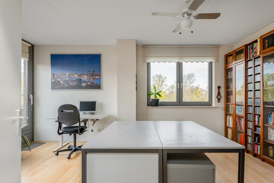 Photo 28 of Folkert Elsingastraat 37