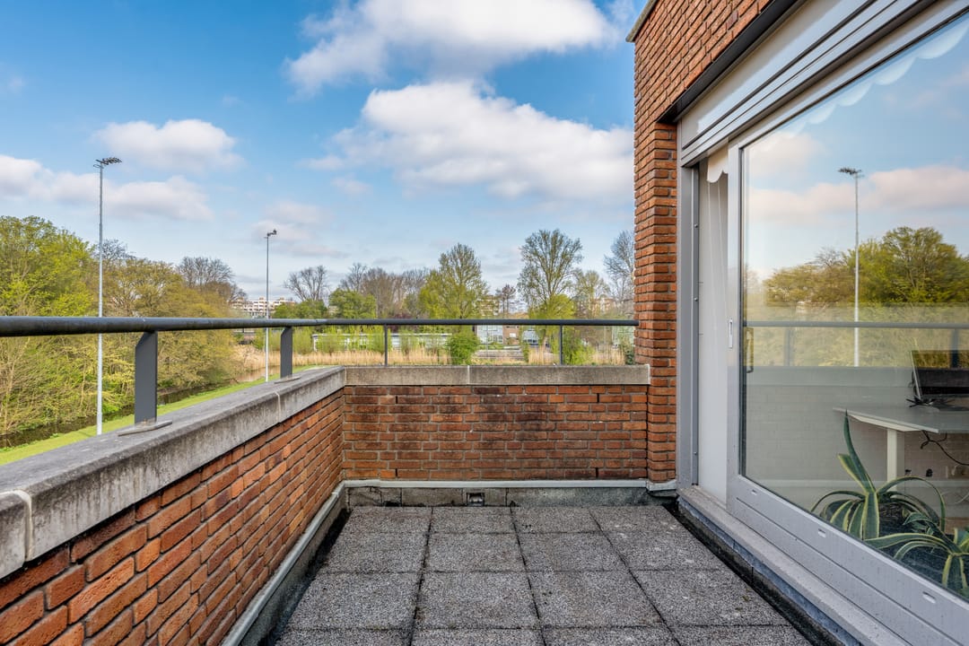 Photo 31 of Folkert Elsingastraat 37