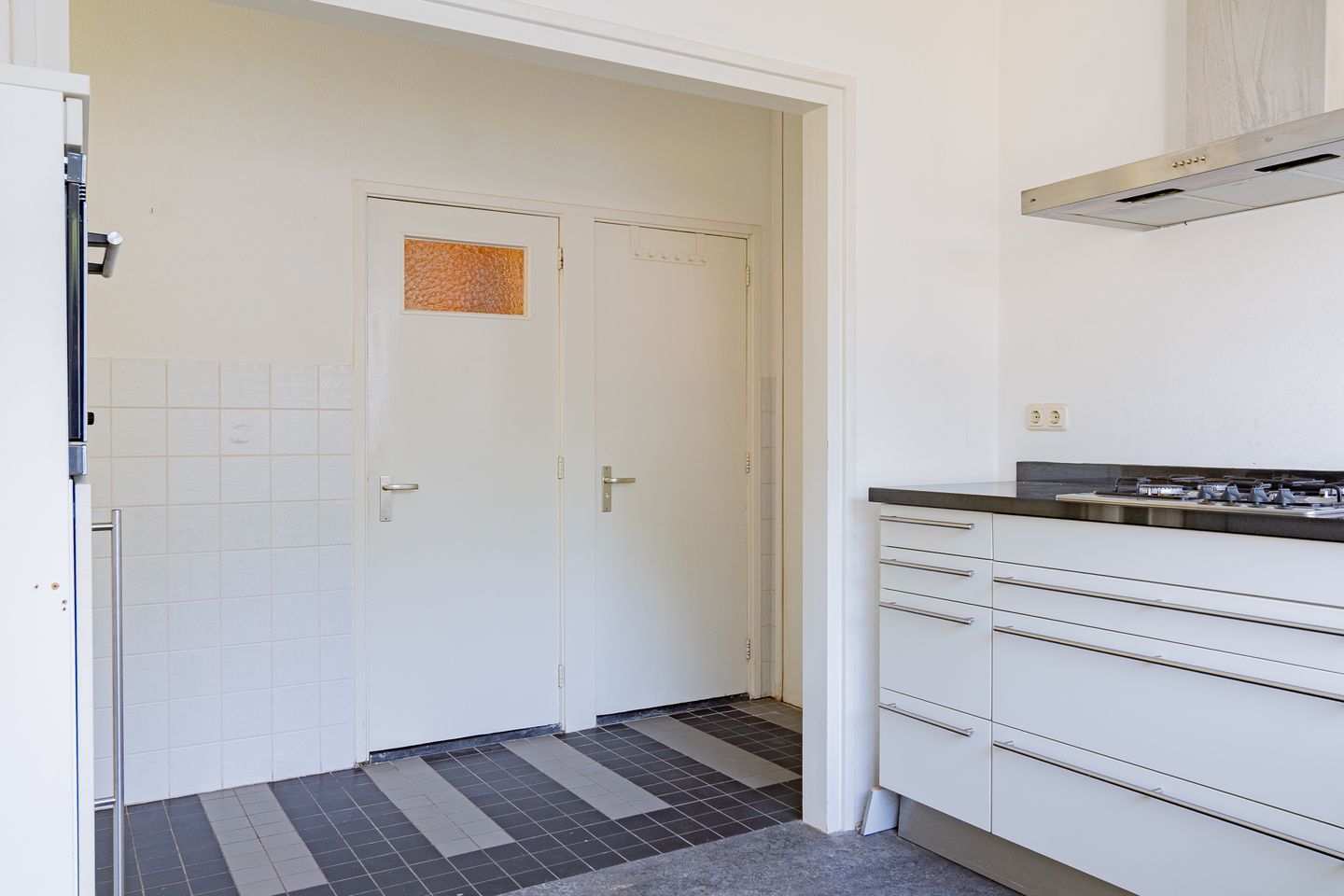 Photo 20 of Nieuw-Amsterdamseweg 45