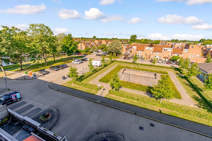 Foto 9 van Urkwal 70