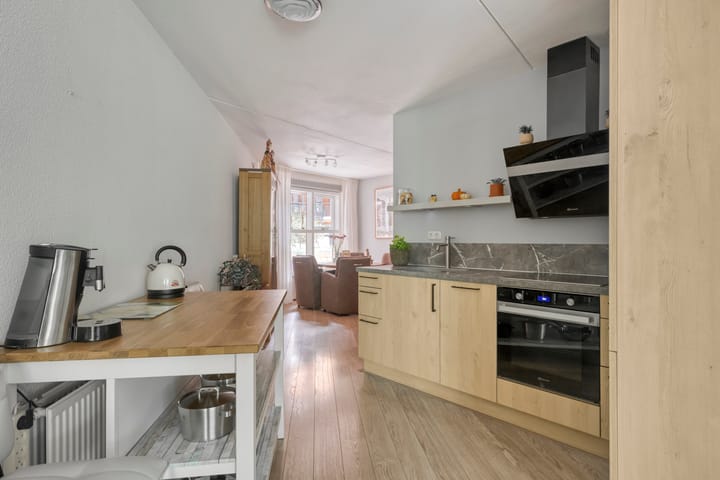 Foto 7 van Plantage 4