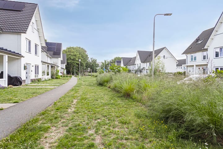 Foto 44 van Karawankenstraat 25