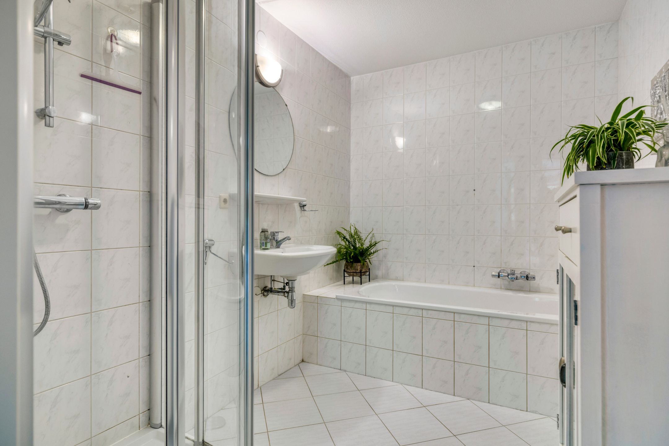 Photo 21 of Plantage 4