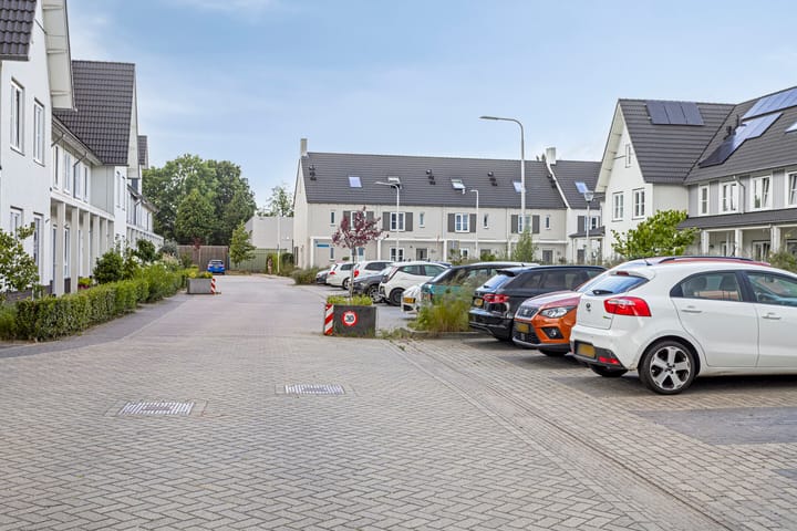 Foto 45 van Karawankenstraat 25