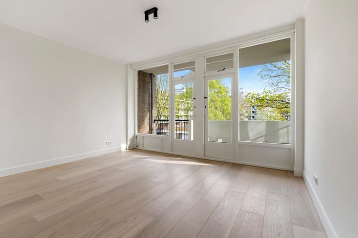 Foto 7 van Dikninge 85