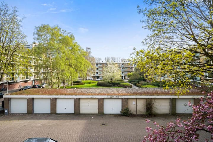 Foto 15 van Dikninge 85