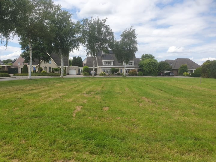 Foto 8 van B.G. Ruitenbeekerf kavel 7108