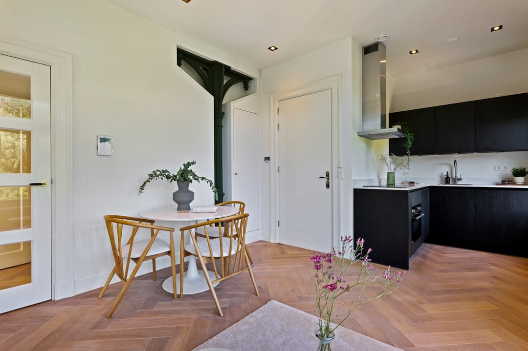 Photo 7 of Czaar Peterstraat 23-F