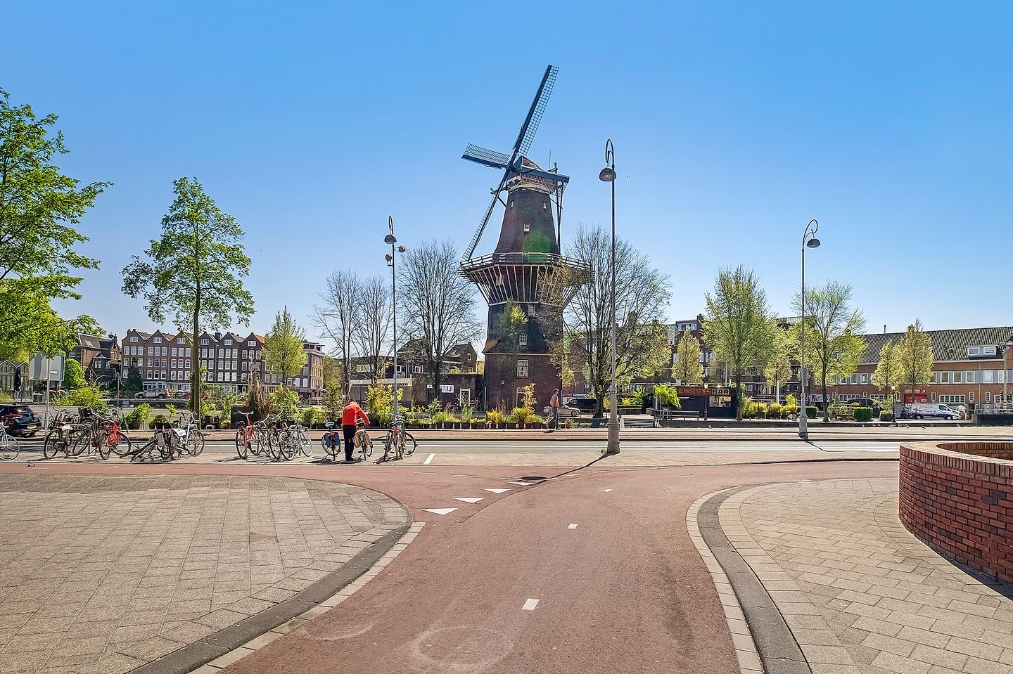 Photo 19 of Czaar Peterstraat 23-F