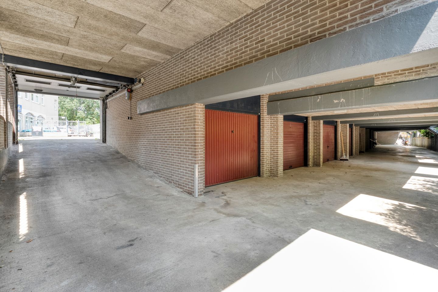 Photo 34 of Assiesstraat 6