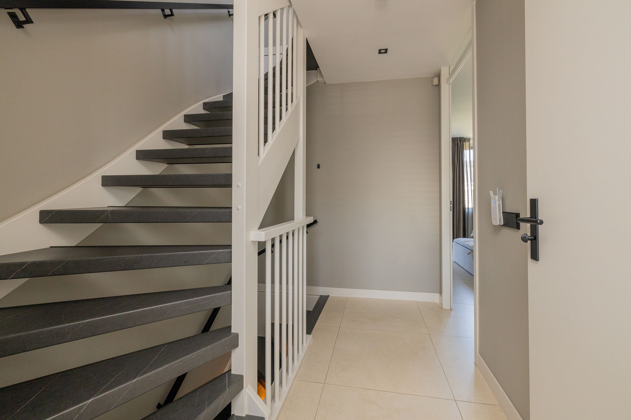 Photo 24 of De Laan van Westlands Roem 35