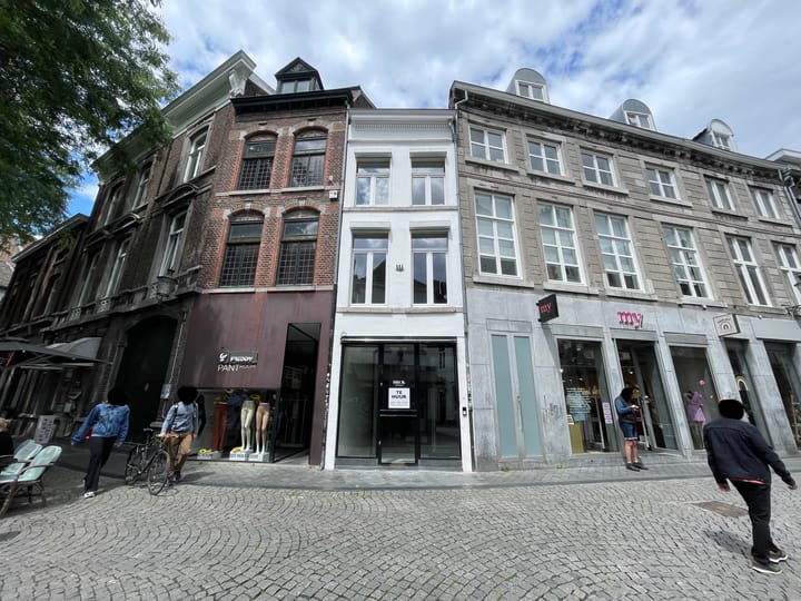 Sint Amorsplein 15, Maastricht