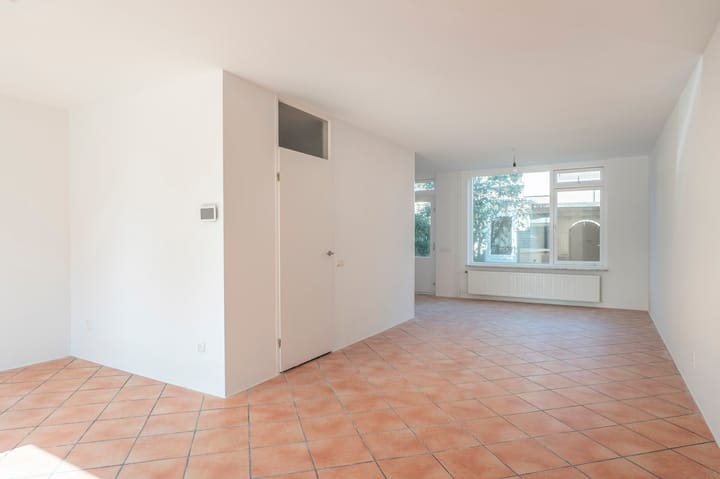 Foto 8 van Erkelenzstraat 14