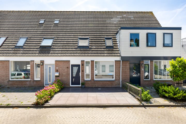 Photo 3 of Suze Groeneweglaan 15