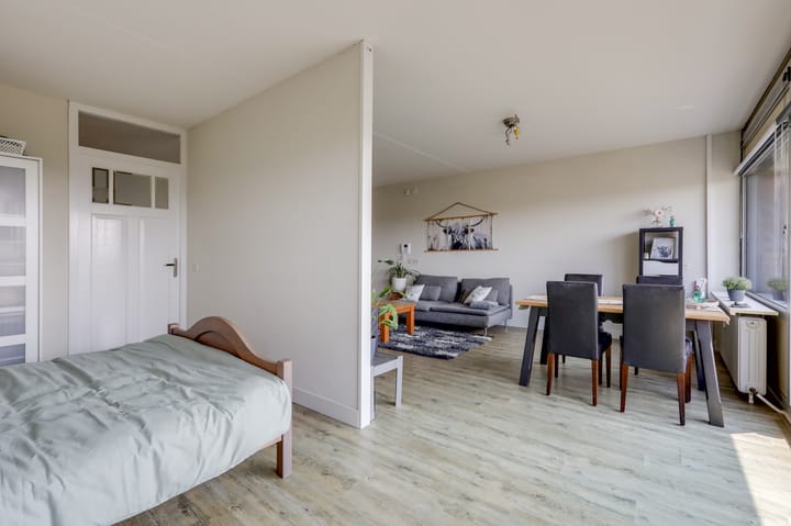 Foto 18 van Aalscholversingel 196