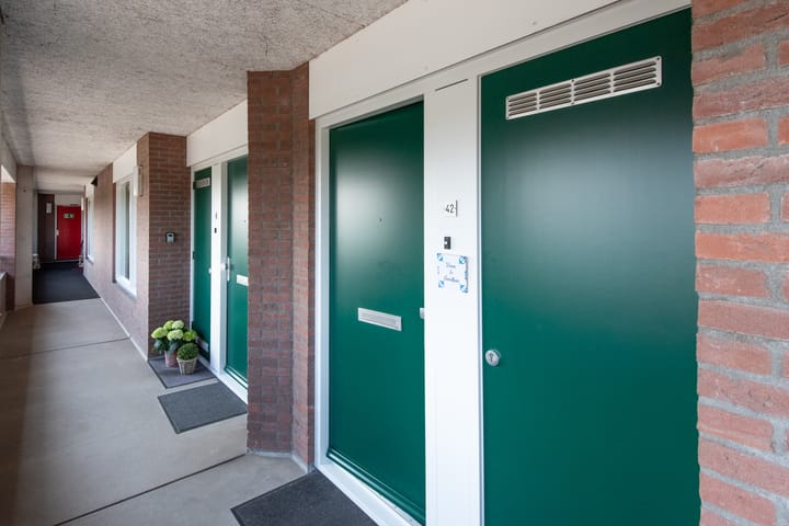 Foto 12 van Stationsweg 42