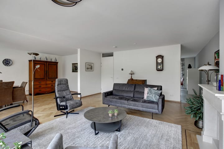 Foto 3 van Straatgras 10