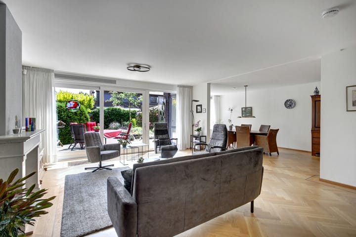 Foto 5 van Straatgras 10