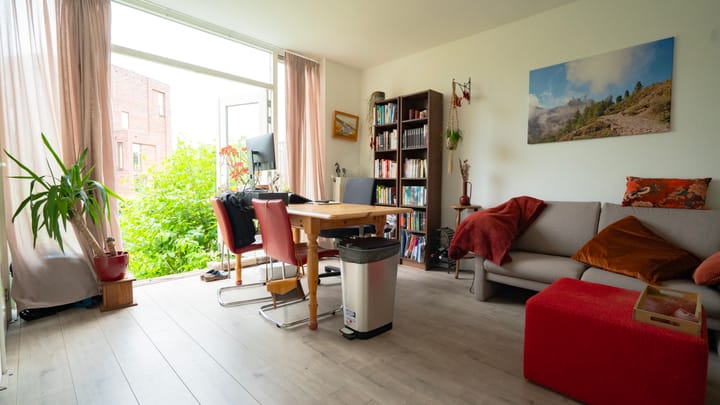 Foto 21 van Helper Westsingel 45