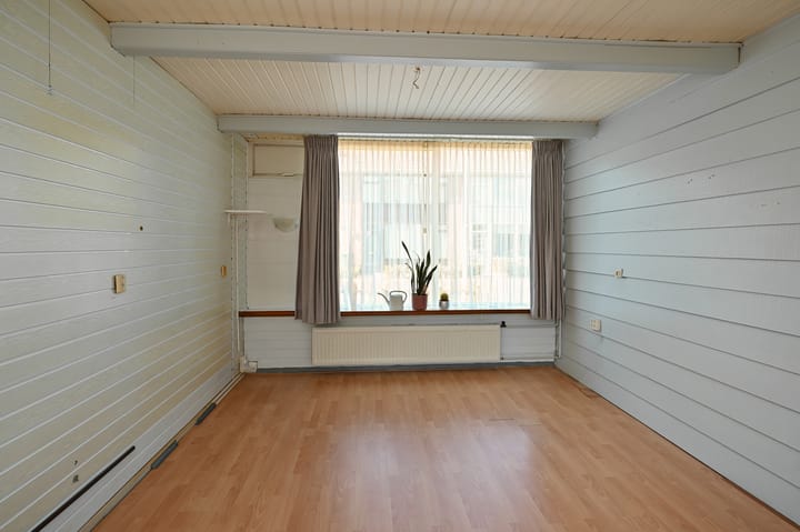 Photo 8 of Lepelaarstraat 18