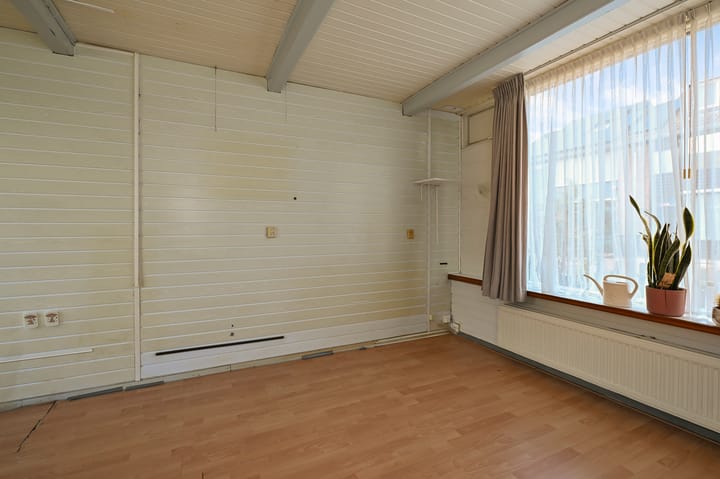 Photo 9 of Lepelaarstraat 18