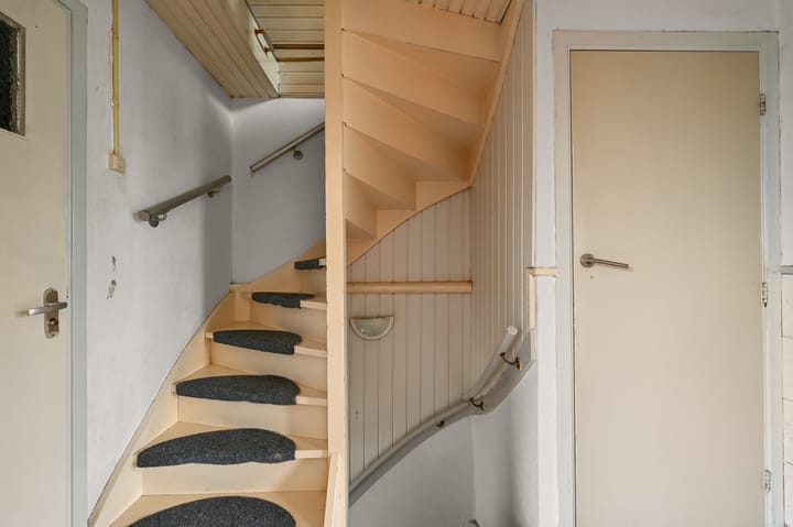 Photo 24 of Lepelaarstraat 18