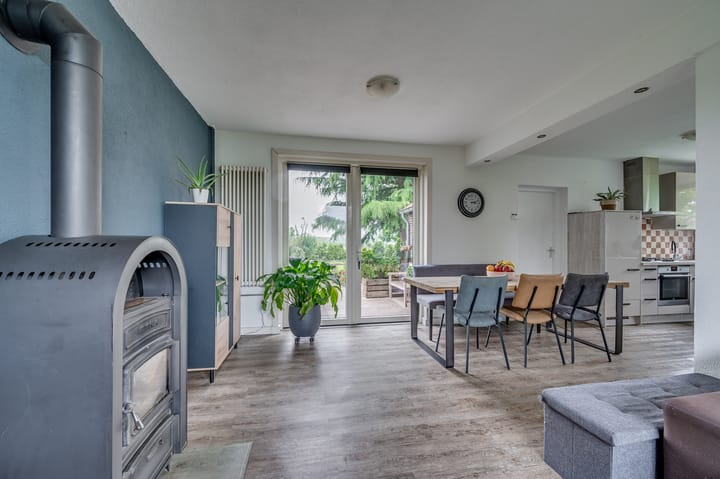 Photo 9 of Middenweg 201