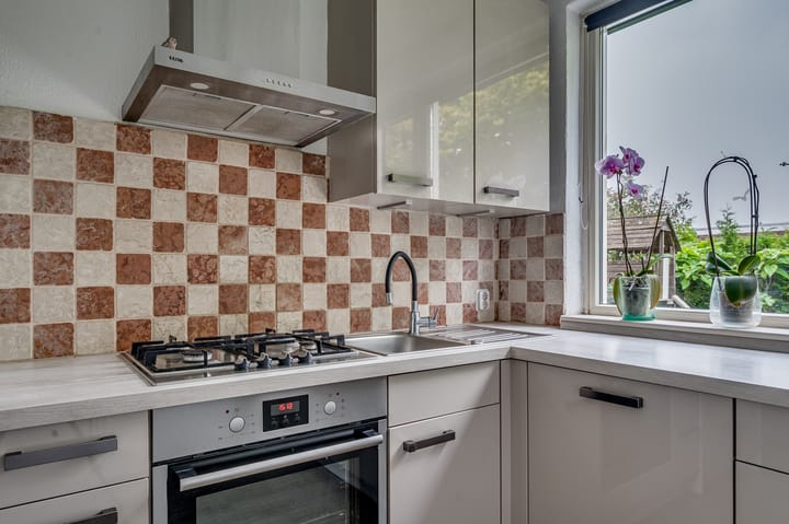 Photo 12 of Middenweg 201