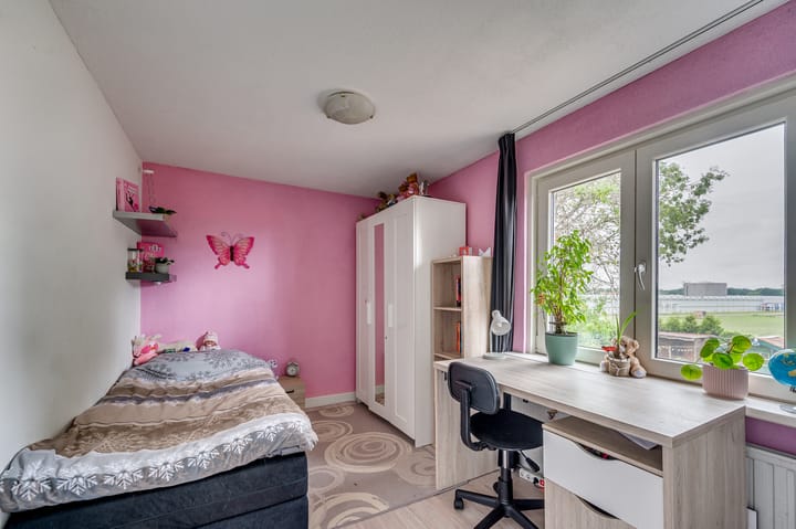 Photo 21 of Middenweg 201