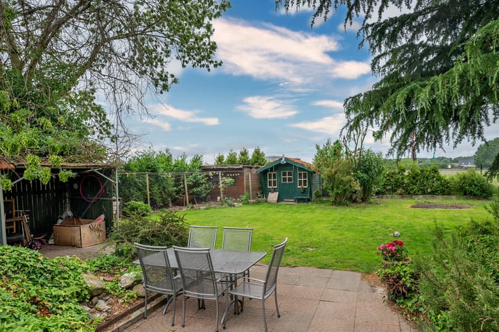 Photo 26 of Middenweg 201