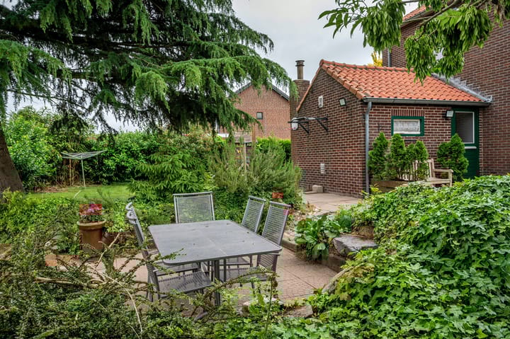 Photo 29 of Middenweg 201