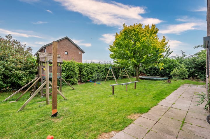 Photo 32 of Middenweg 201