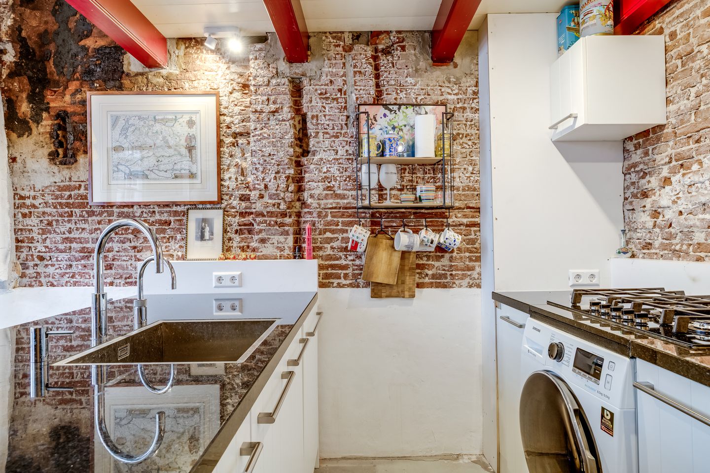 Foto 10 van Annastraat 13