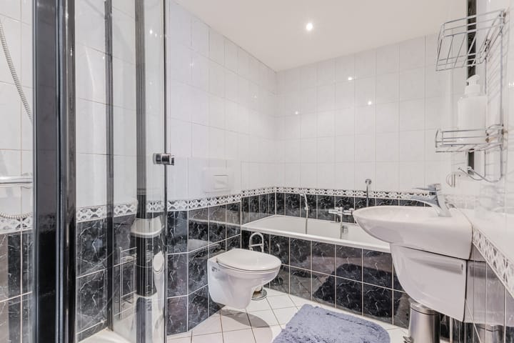 Photo 22 of Lieve Vrouwegracht 11