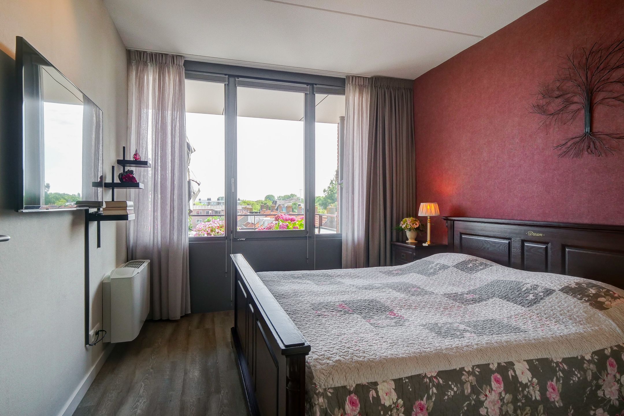 Photo 12 of Molukkenstraat 53