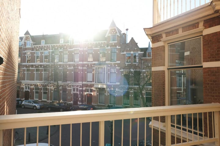 Photo 4 of 2e Sweelinckstraat 75-A