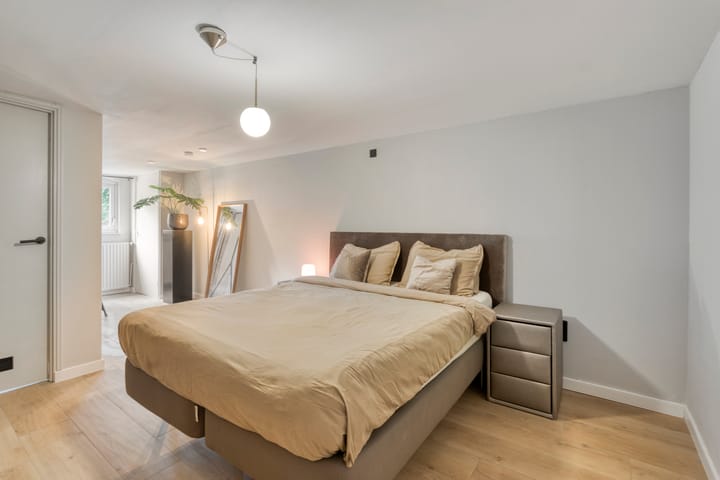 Photo 17 of Graaf Lodewijkstraat 61