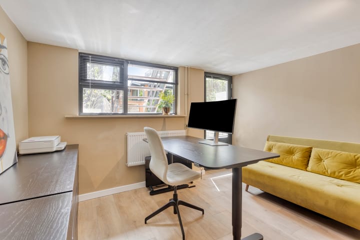 Photo 25 of Graaf Lodewijkstraat 61