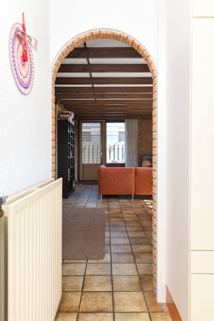 Foto 8 van Reiner van Ooiplein 21