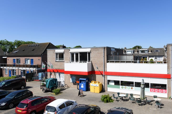 Foto 26 van Reiner van Ooiplein 21