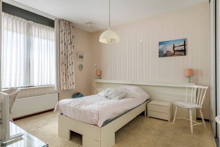 Foto 33 van Burgemeester Hommesstraat 54