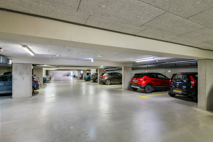 Foto 37 van Burgemeester Hommesstraat 54