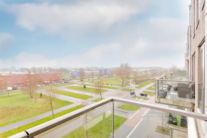 Foto 15 van Sumatraweg 77