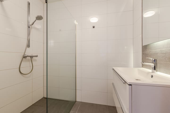 Foto 22 van Sumatraweg 77