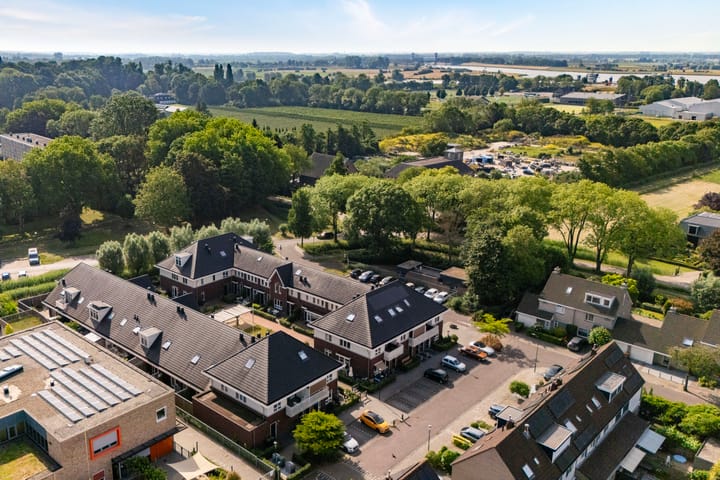 Photo 34 of Hof van Wijk 12