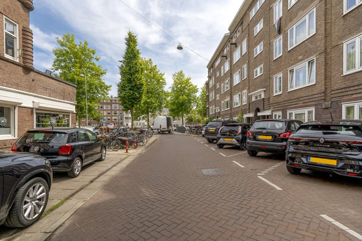 Photo 1 of Chasséstraat 11-2