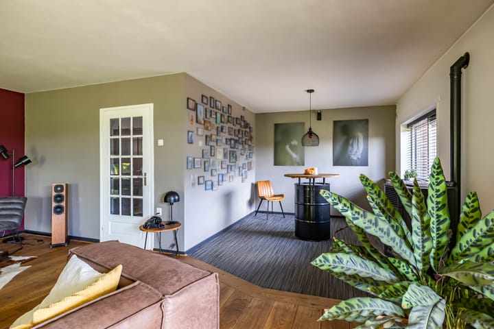 Foto 15 van Vriezerweg 15-A