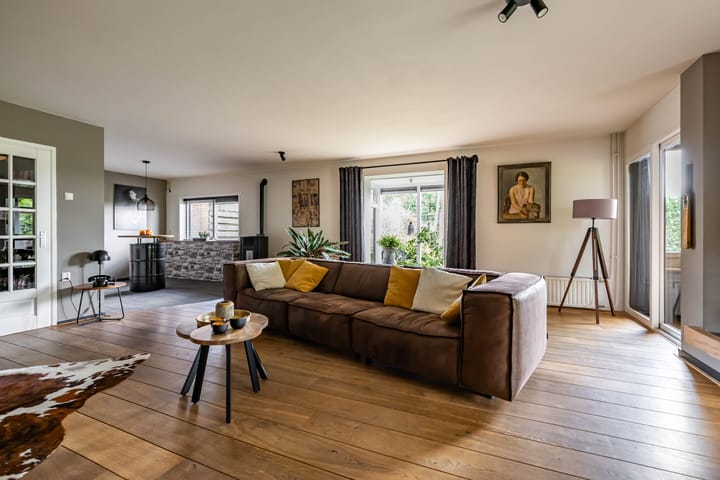 Foto 21 van Vriezerweg 15-A