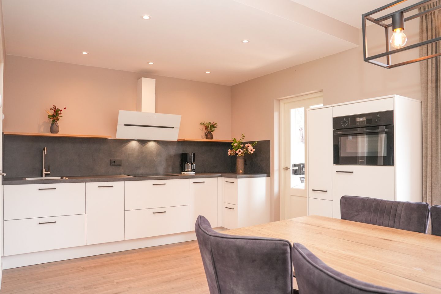 Foto 10 van Hogeweg 23