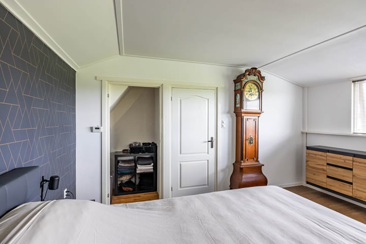 Foto 42 van Vriezerweg 15-A